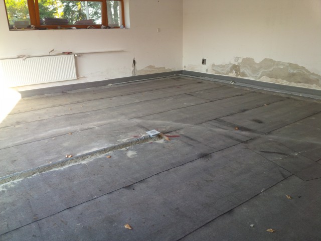 hydroizolace podkladu podlahy v garáži v Bystřici
